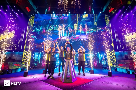 T1战胜iG晋级瑞士轮 S15揭幕赛精彩回顾